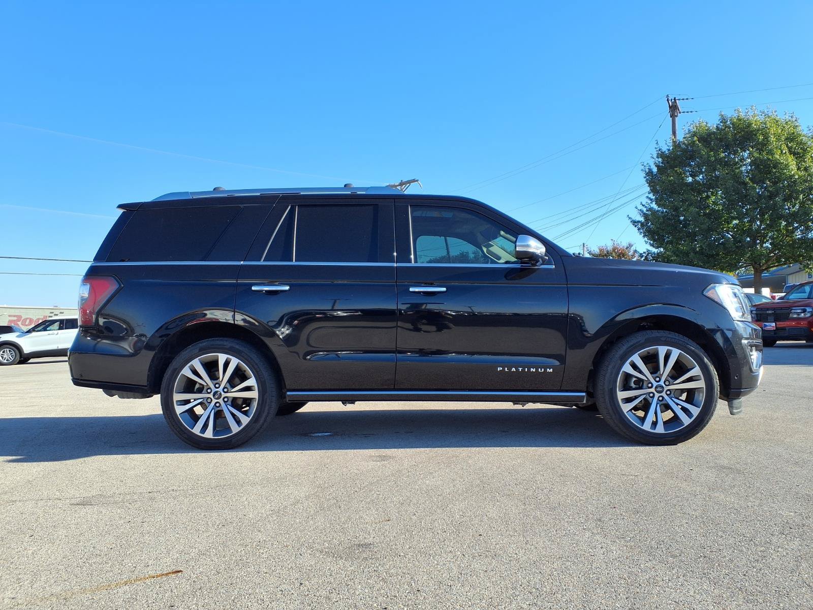 Certified 2021 Ford Expedition Platinum AWD/4WD image 4