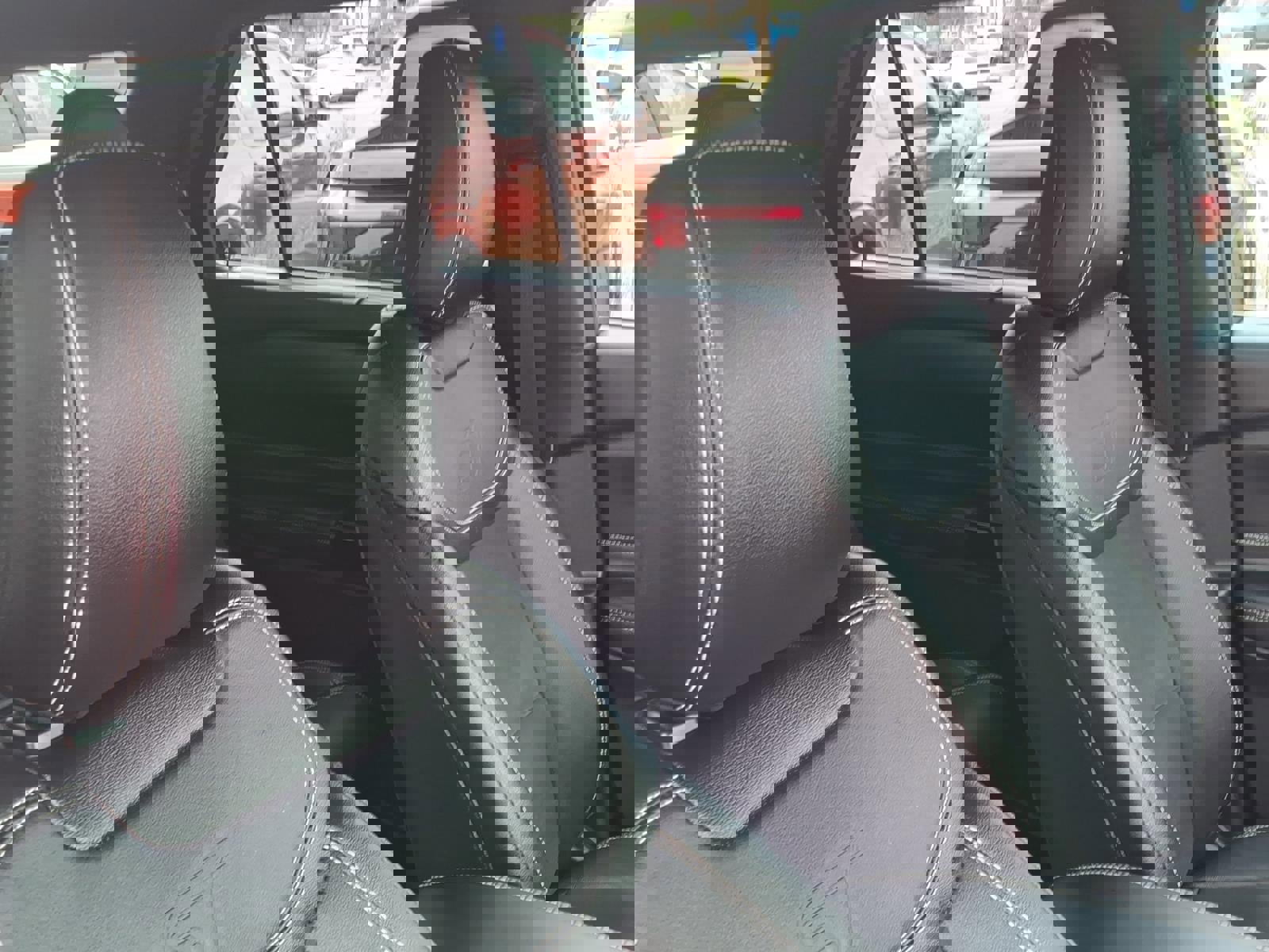 Certified 2023 Ford Explorer ST image 12