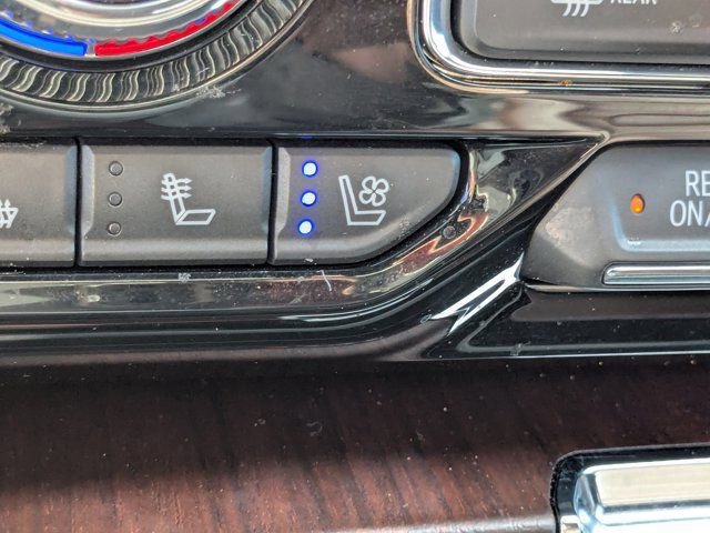 Used 2024 GMC Yukon Denali Ultimate image 28