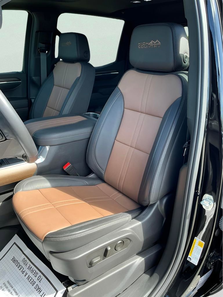 Used 2024 Chevrolet Silverado 1500 High Country image 41