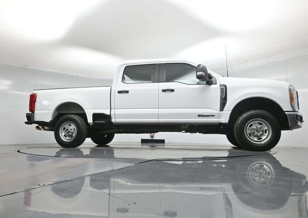 Certified 2023 Ford F250 XL w/ FX4 Off-Road Package image 10