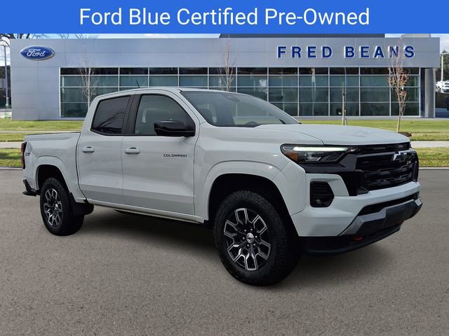 Used 2023 Chevrolet Colorado Z71 w/ Z71 Convenience Package 2 image 5
