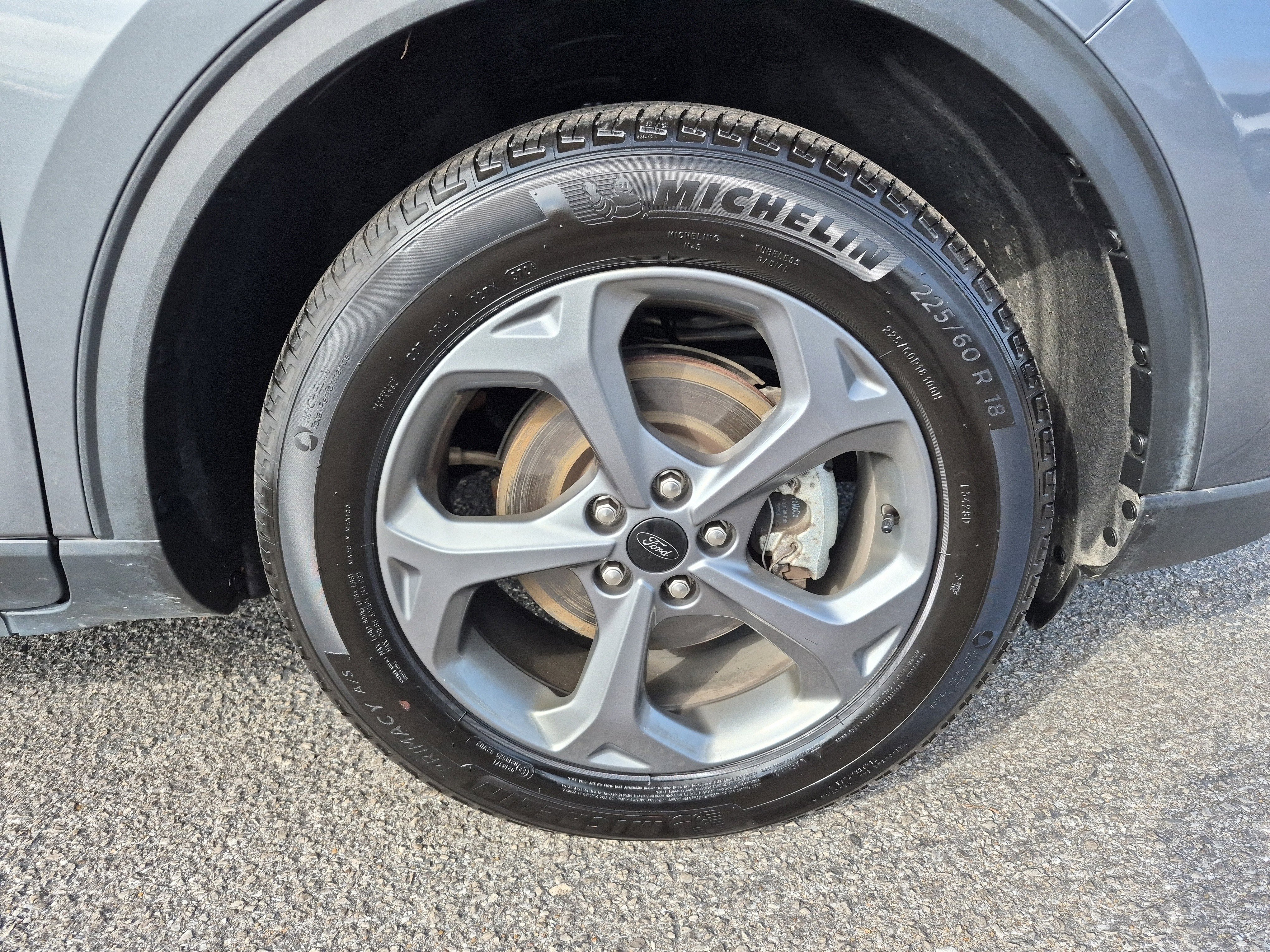 Certified 2025 Ford Escape ST-Line Elite image 9