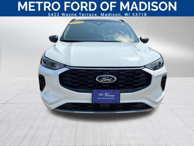 Certified 2024 Ford Escape ST-Line w/ Tech Pack #1 AWD/4WD image 9
