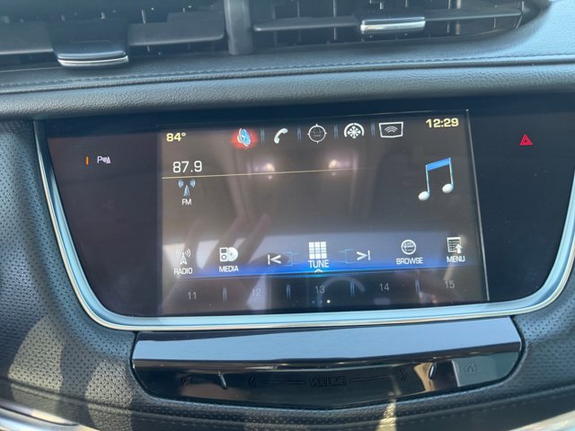 Used 2018 Cadillac XT5 Premium Luxury image 12