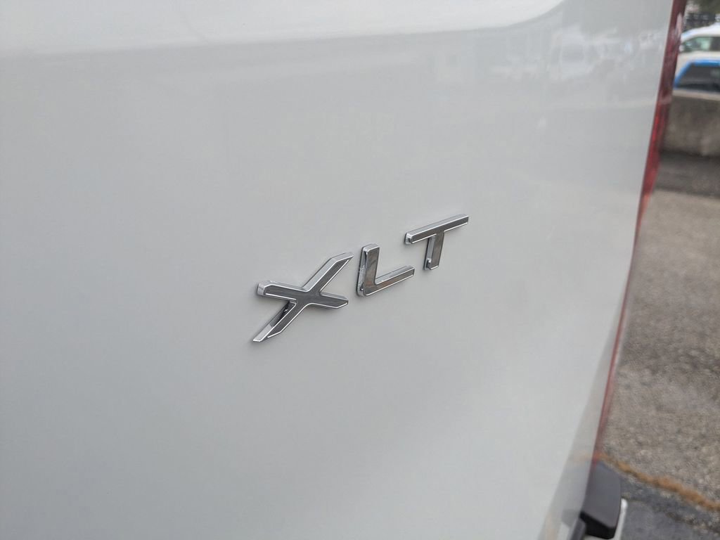 Certified 2019 Ford Transit 150 XLT image 12