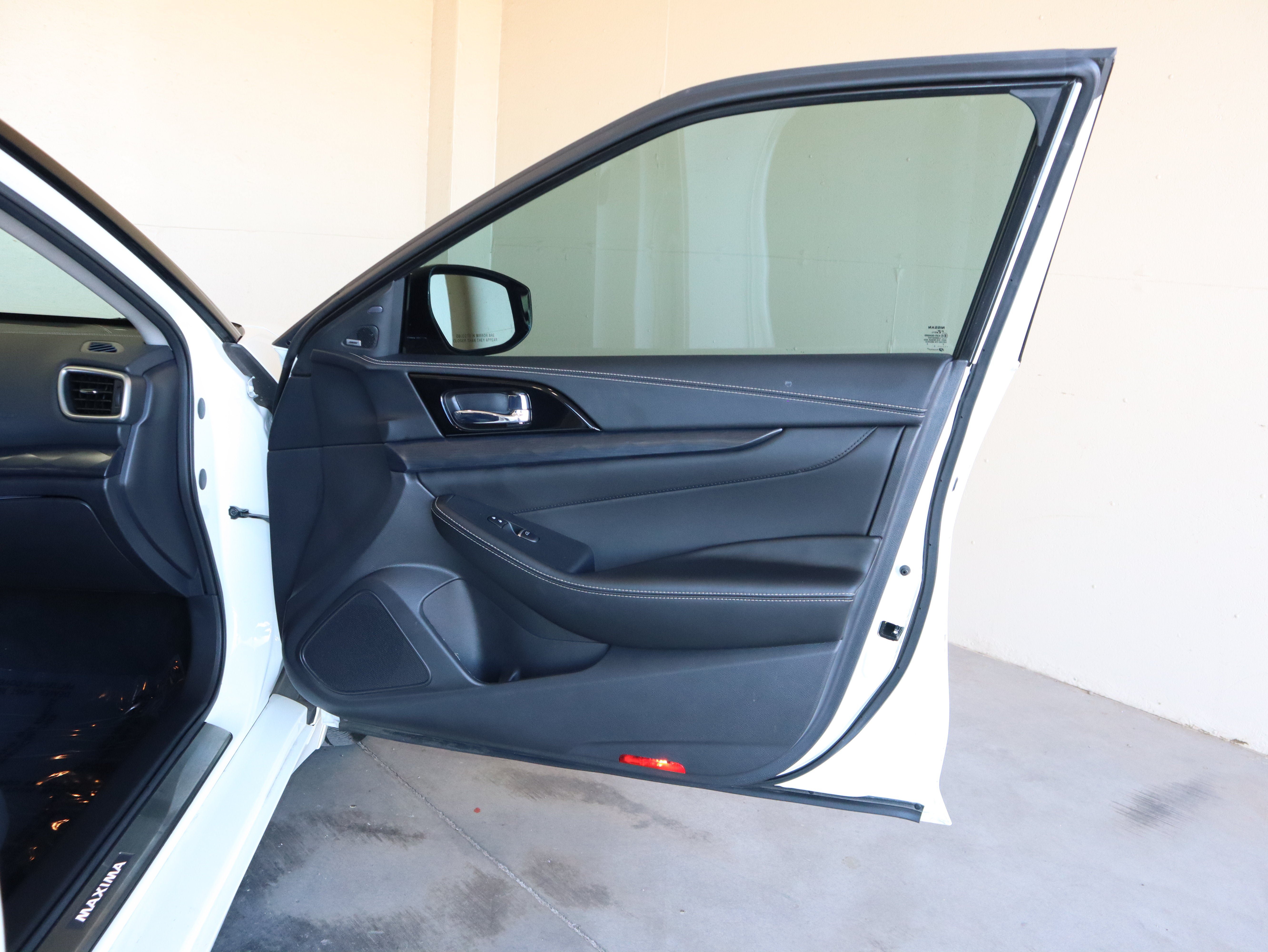 Used 2023 Nissan Maxima Platinum w/ Sport Mat Group FWD image 40