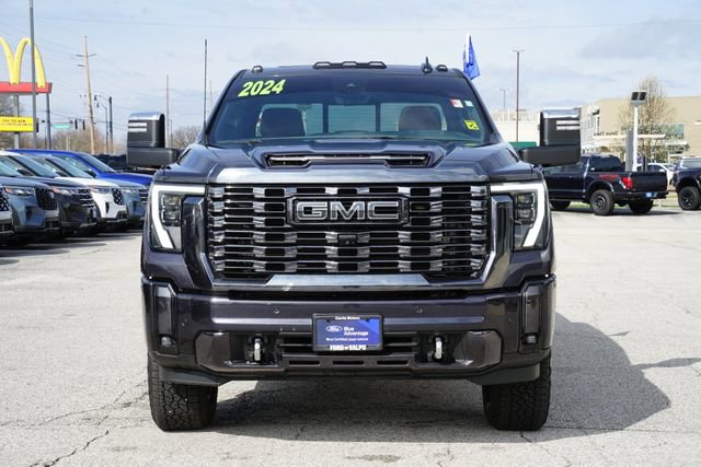 Used 2024 GMC Sierra 3500 Denali Ultimate AWD/4WD video 2
