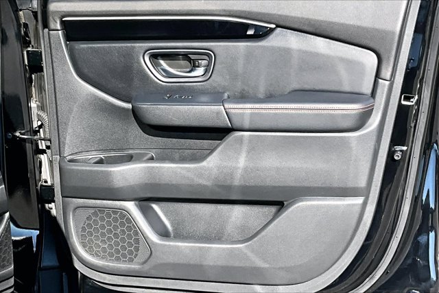 Used 2023 Honda Pilot TrailSport image 22