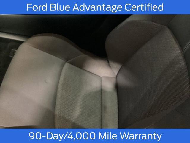 Used 2022 Toyota Corolla SE image 16