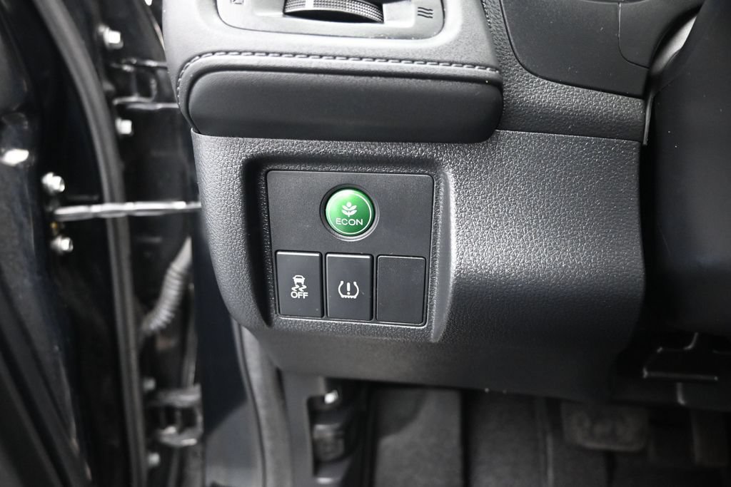 Used 2019 Honda HR-V LX image 11