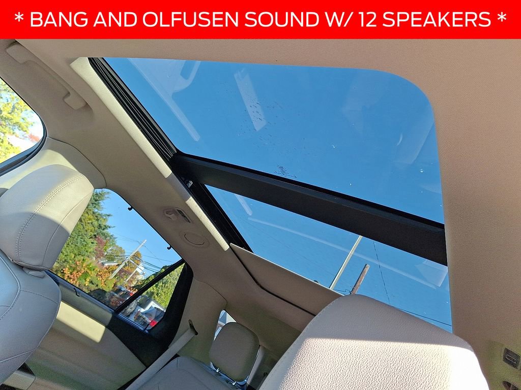 Certified 2022 Ford Explorer Limited w/ Equipment Group 301A image 16