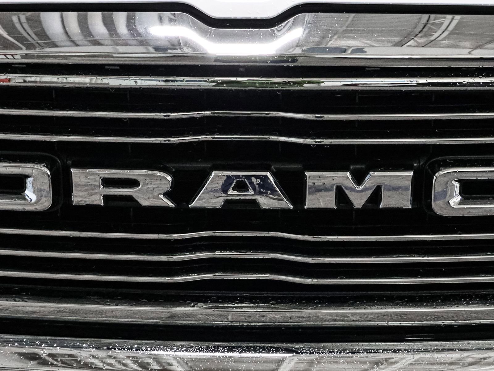 Used 2023 RAM 1500 Laramie image 13