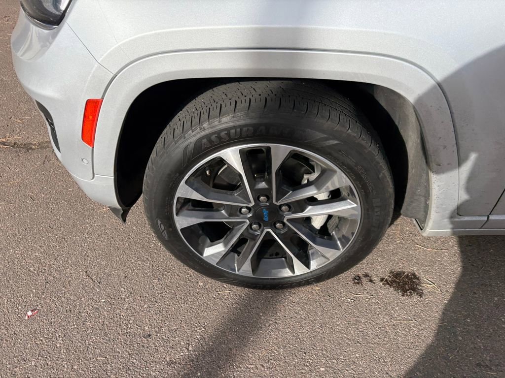 Used 2021 Jeep Grand Cherokee L Overland w/ Luxury Tech Group IV image 9