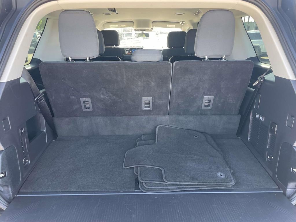 Certified 2025 Ford Expedition Active image 23