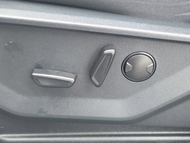Certified 2025 Ford Expedition Active AWD/4WD image 29