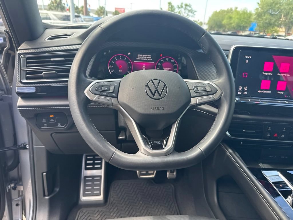 Used 2024 Volkswagen Atlas Cross Sport SEL Premium R-Line AWD/4WD image 12