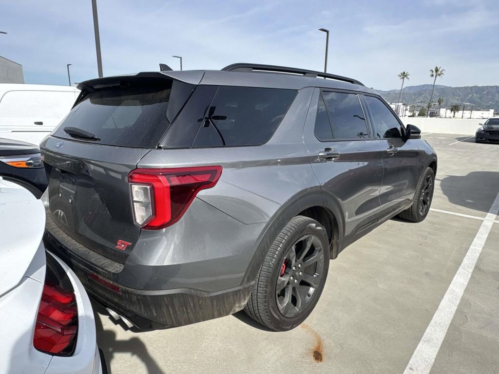 Certified 2023 Ford Explorer ST w/ Equipment Group 401A image 4