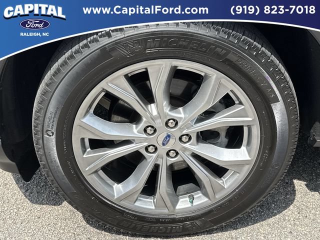 Certified 2023 Ford Explorer XLT w/ Equipment Group 202A AWD/4WD image 13
