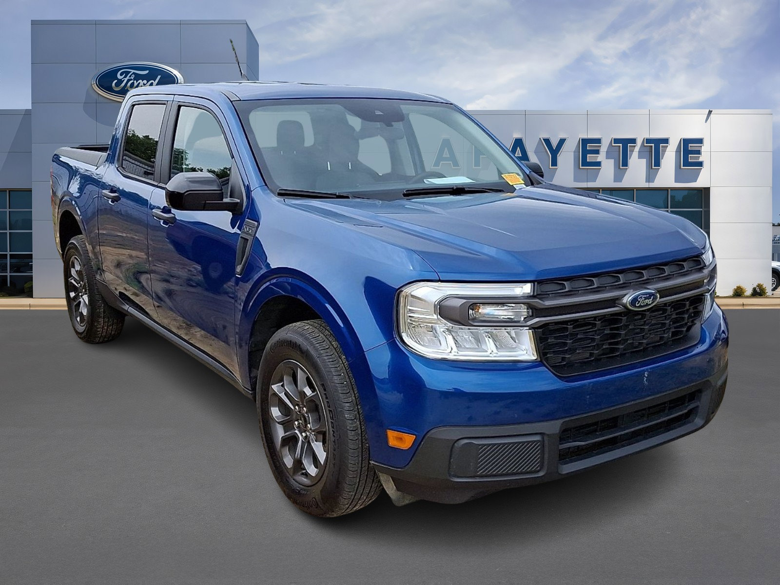 Certified 2024 Ford Maverick XLT w/ XLT Luxury Package FWD image 1
