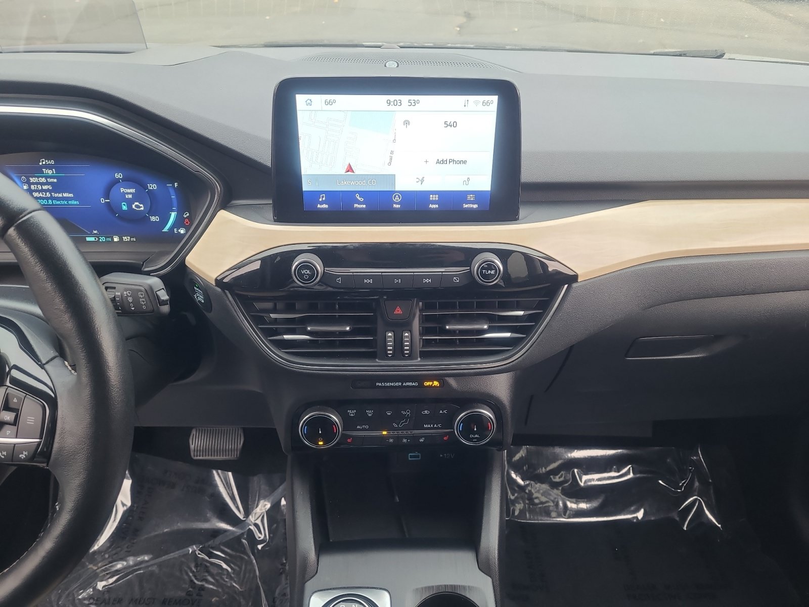 Certified 2022 Ford Escape Titanium w/ Titanium Premium Package FWD image 12