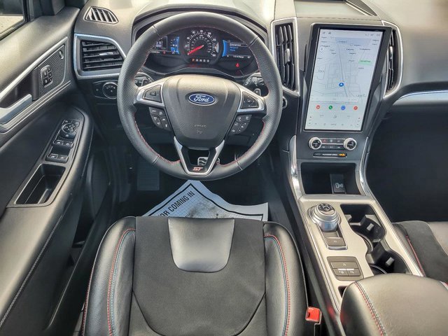 Certified 2024 Ford Edge ST w/ Equipment Group 401A image 18