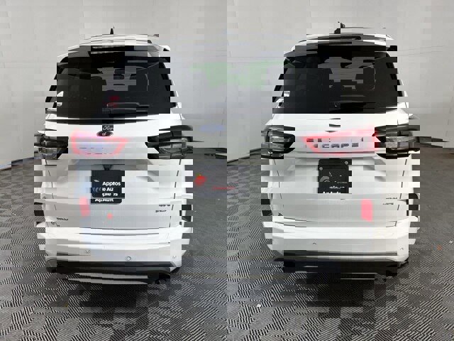 Certified 2024 Ford Escape ST-Line w/ Tech Pack #1 image 5