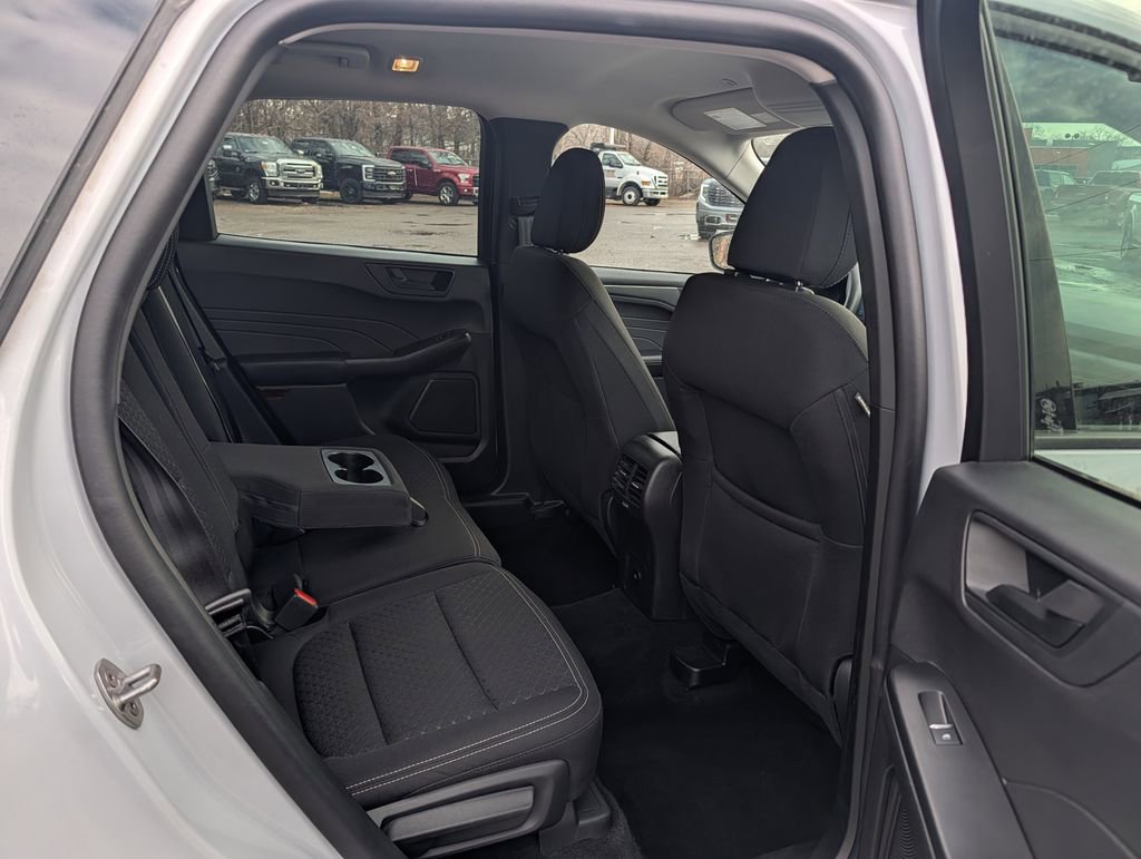 Certified 2025 Ford Escape Active w/ Tech Pack #1 image 9