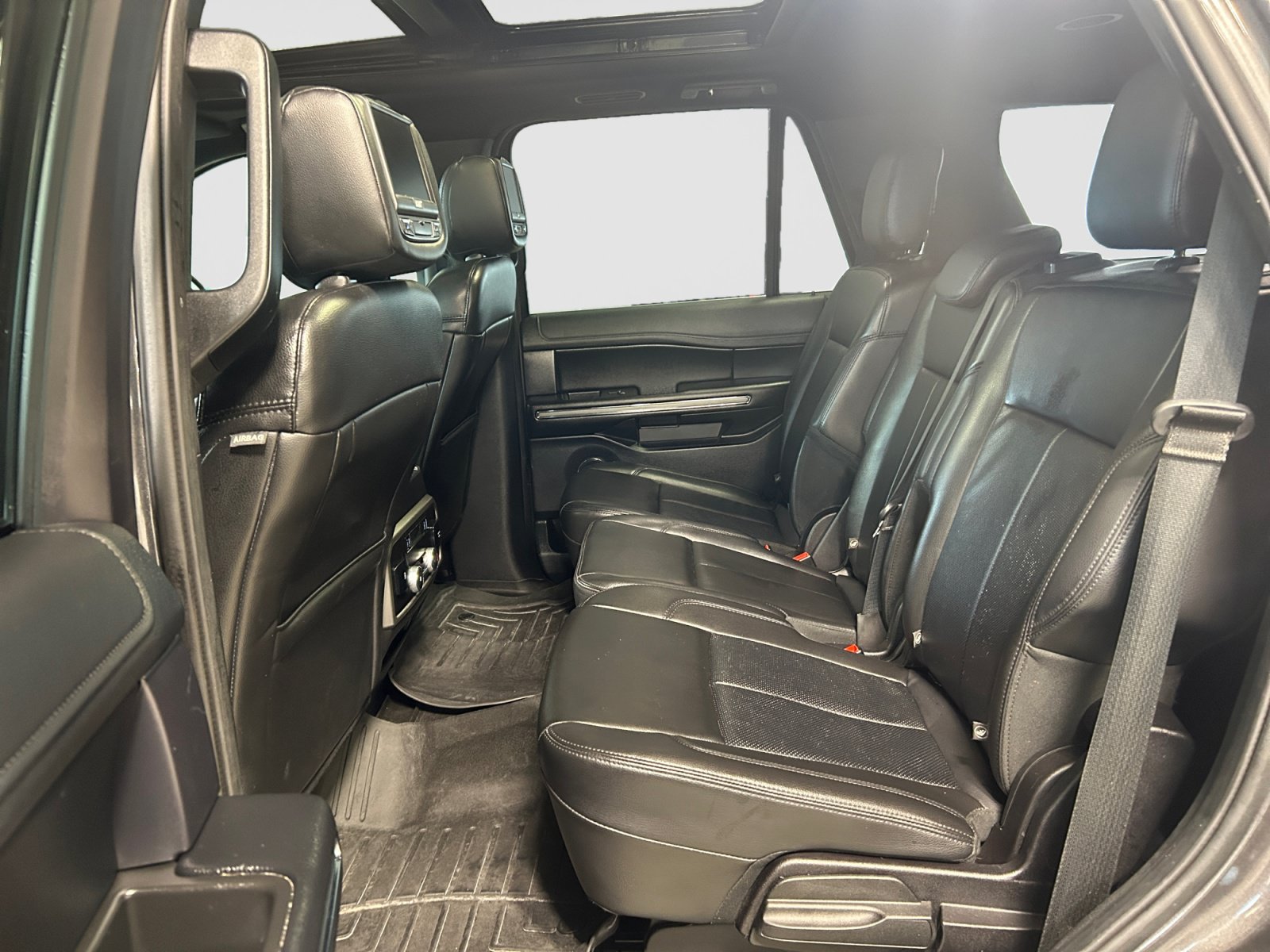 Certified 2020 Ford Expedition XLT w/ Equipment Group 202A RWD image 14