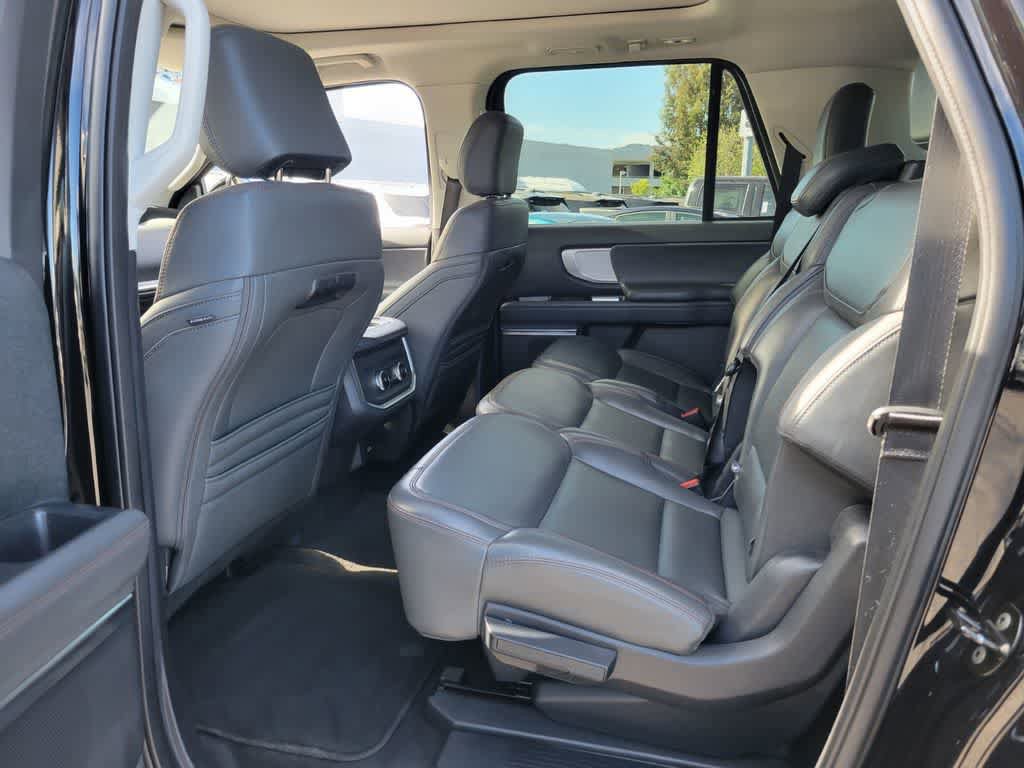 Certified 2025 Ford Expedition Max Active AWD/4WD image 13
