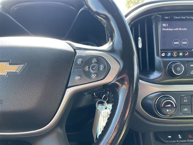 Used 2019 Chevrolet Colorado Z71 AWD/4WD image 14