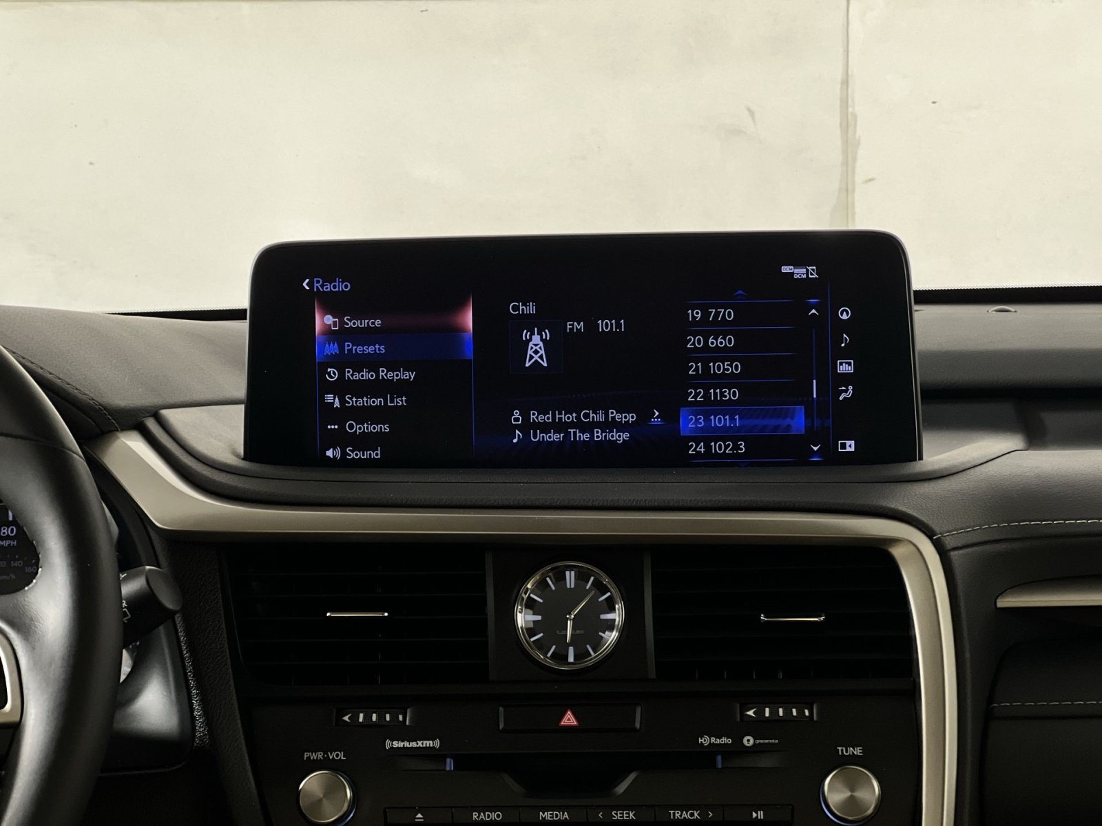 Used 2021 Lexus RX 350 AWD w/ Premium Package image 18