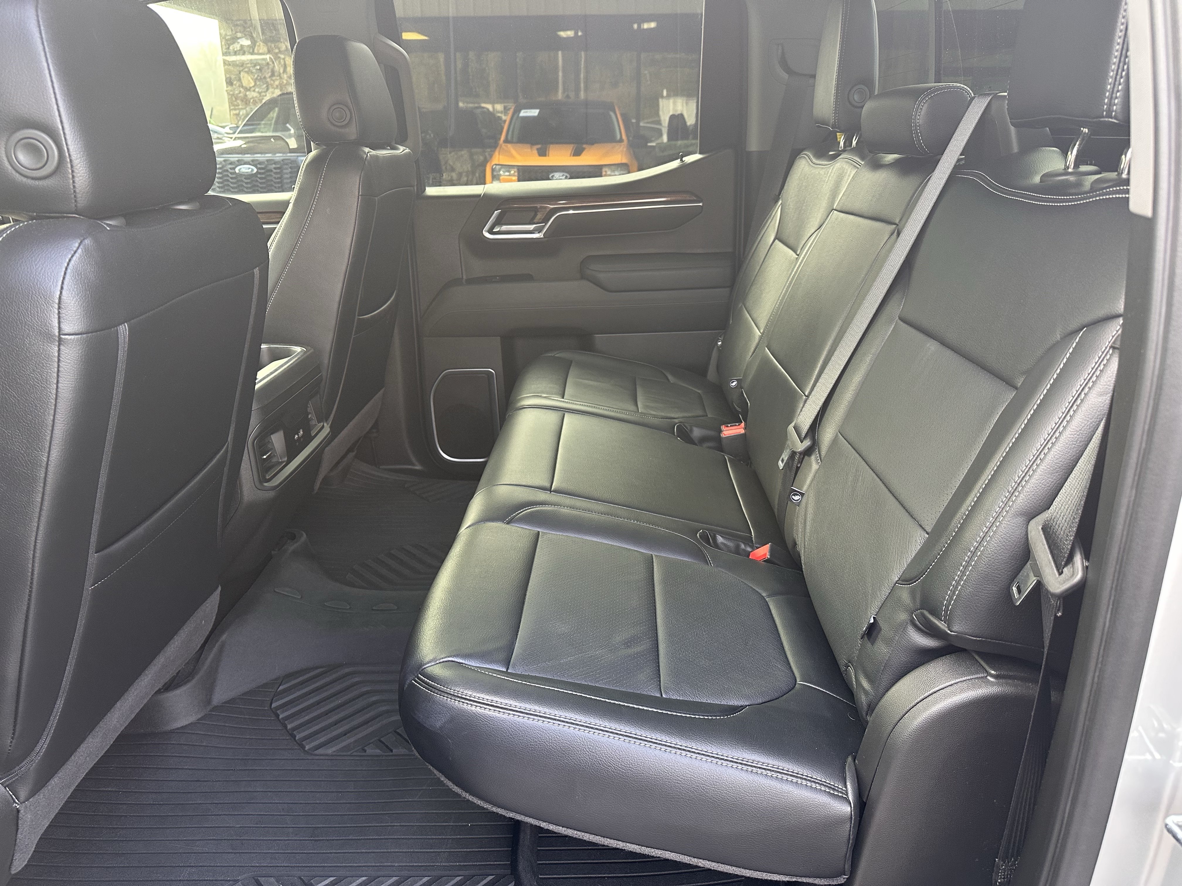 Used 2022 Chevrolet Silverado 1500 RST AWD/4WD image 14
