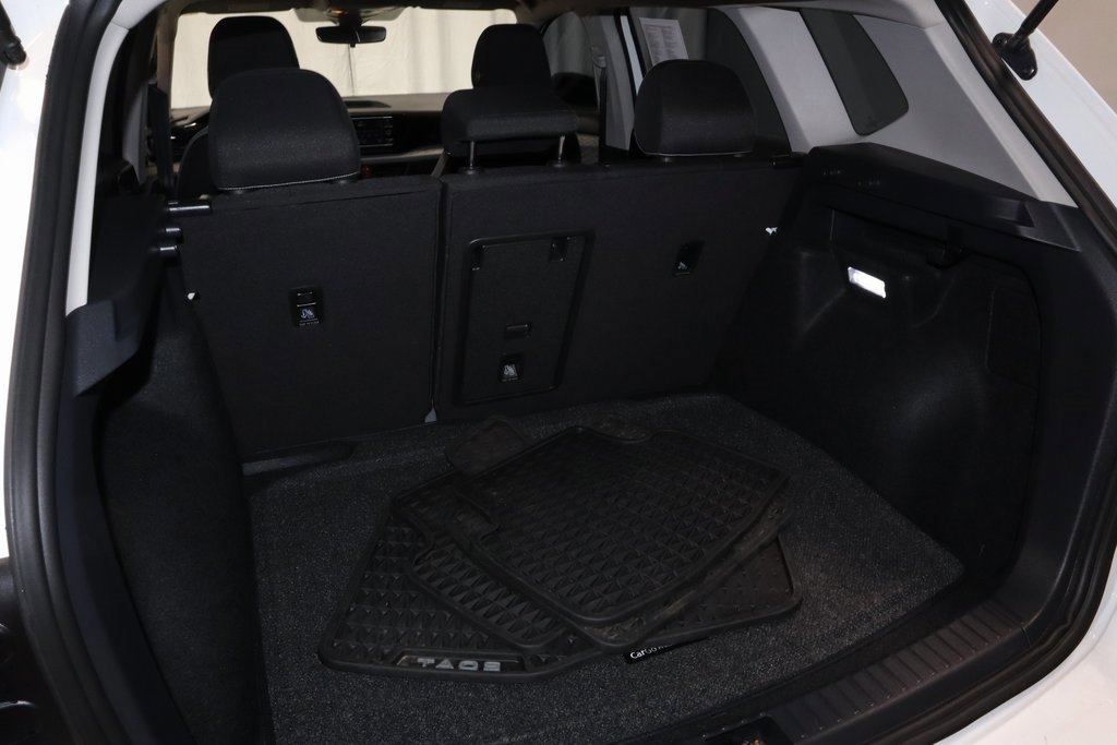 Used 2024 Volkswagen Taos S image 18