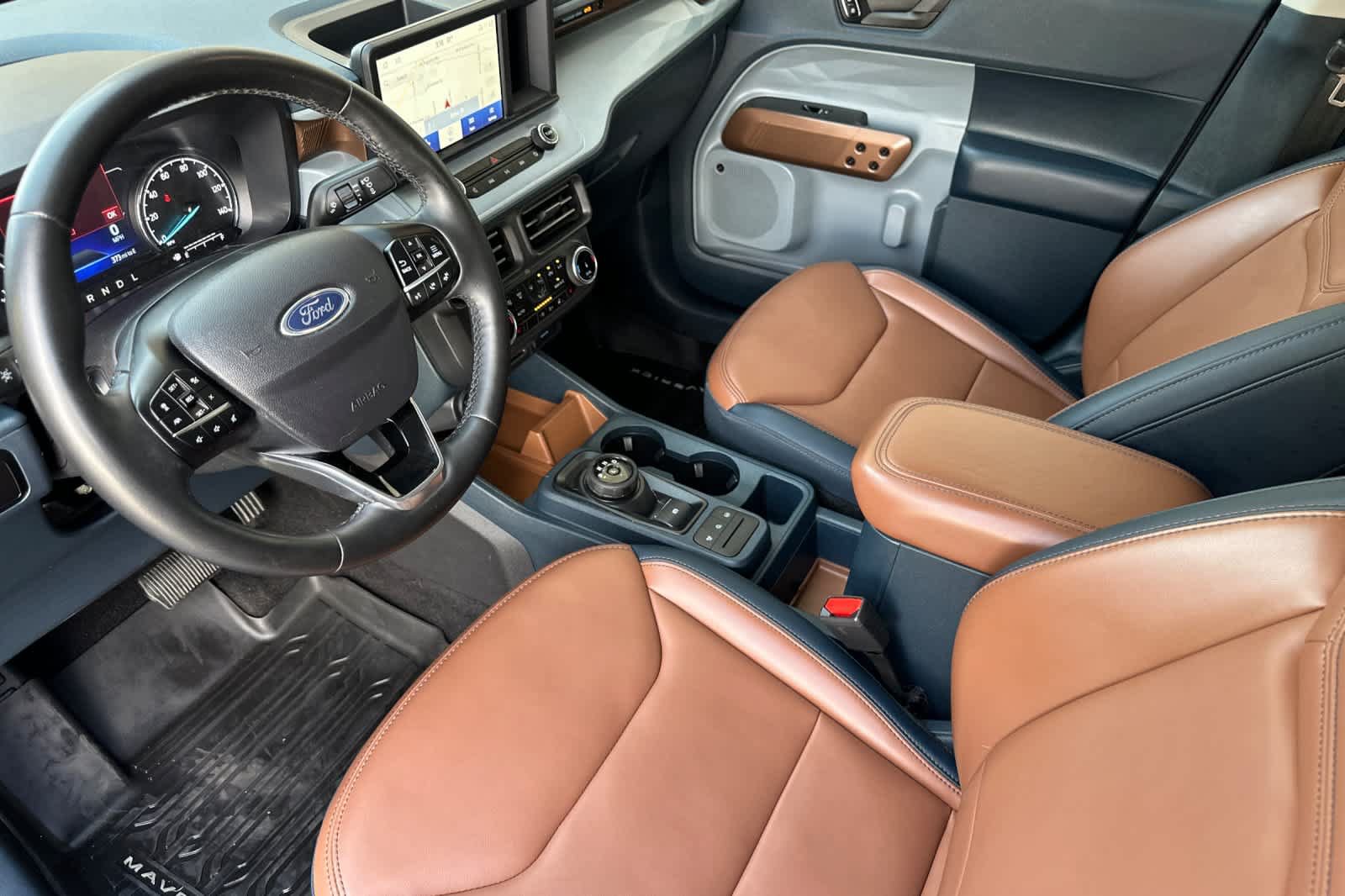 Certified 2024 Ford Maverick Lariat FWD image 11