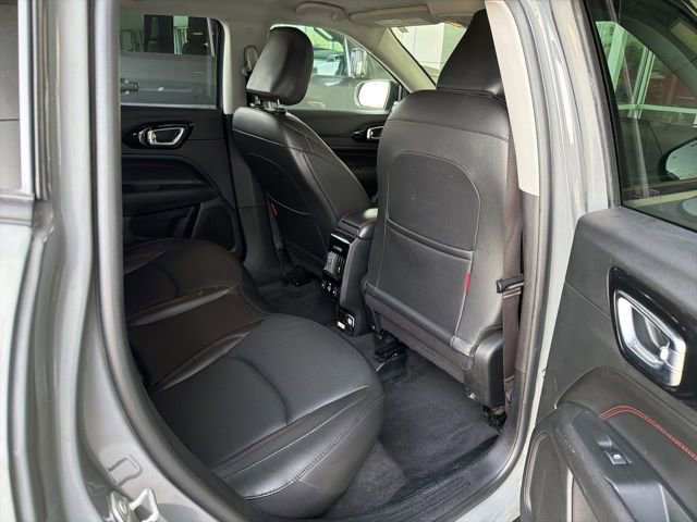 Used 2022 Jeep Compass Trailhawk w/ Trailhawk Elite Group image 16