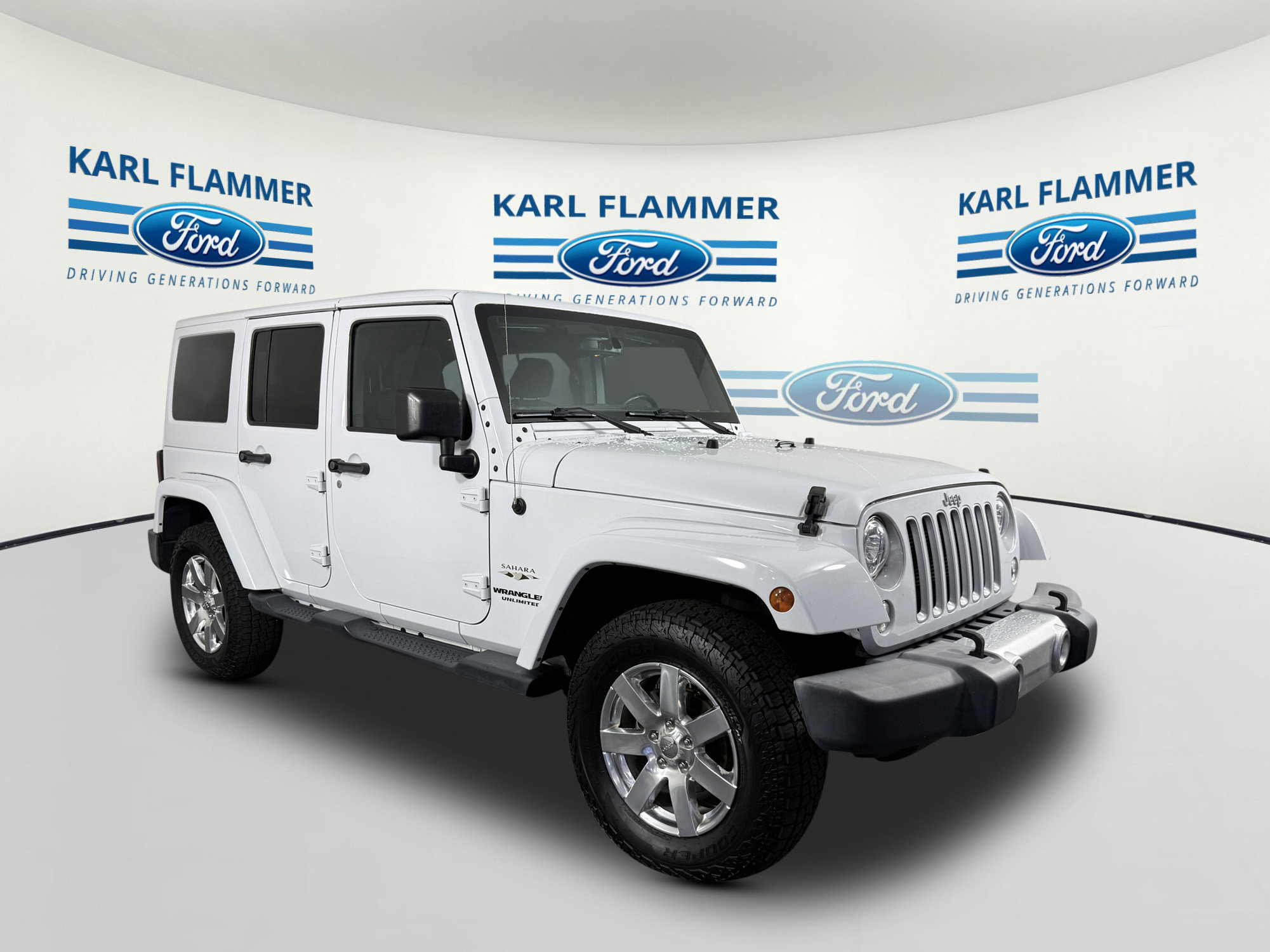 Used 2017 Jeep Wrangler Unlimited Sahara w/ Connectivity Group