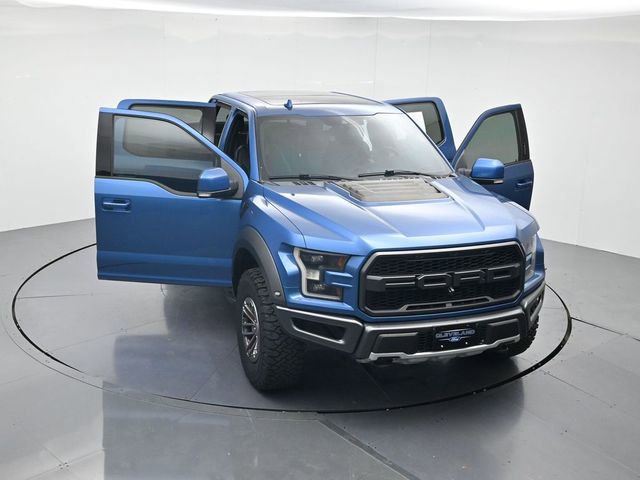 Certified 2019 Ford F150 Raptor w/ Equipment Group 802A Luxury image 47