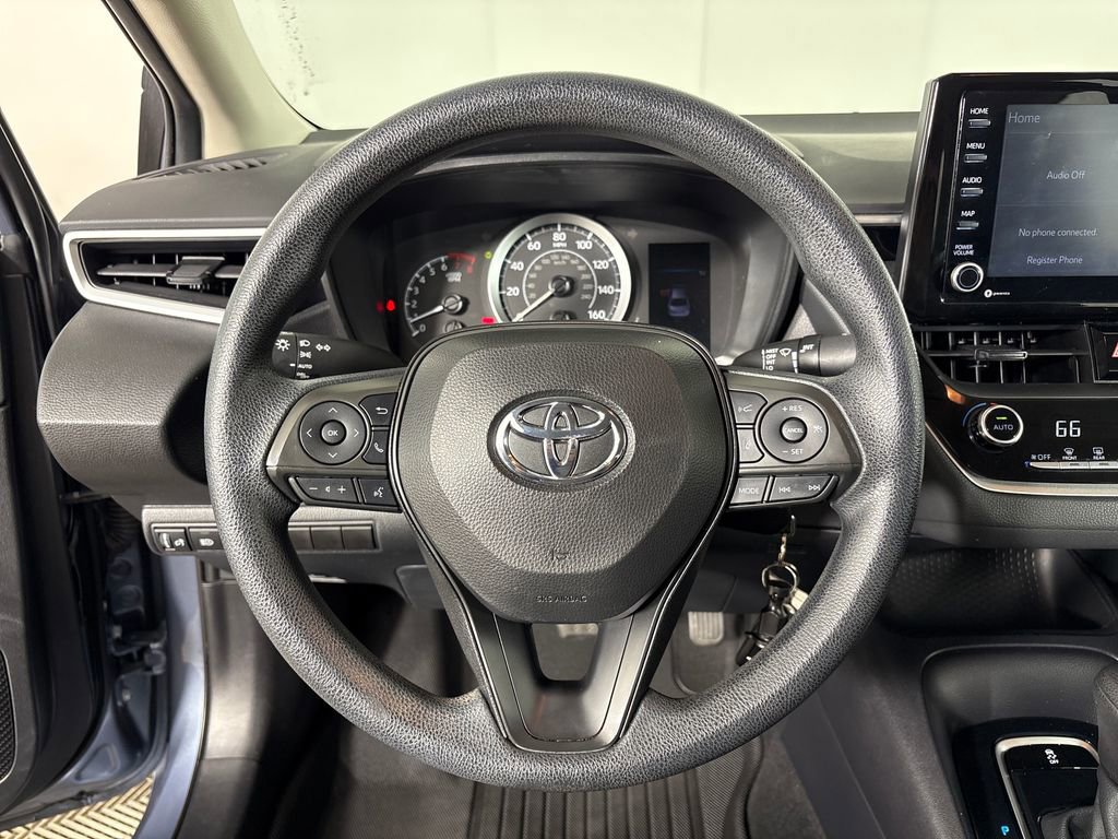 Used 2022 Toyota Corolla LE FWD image 15