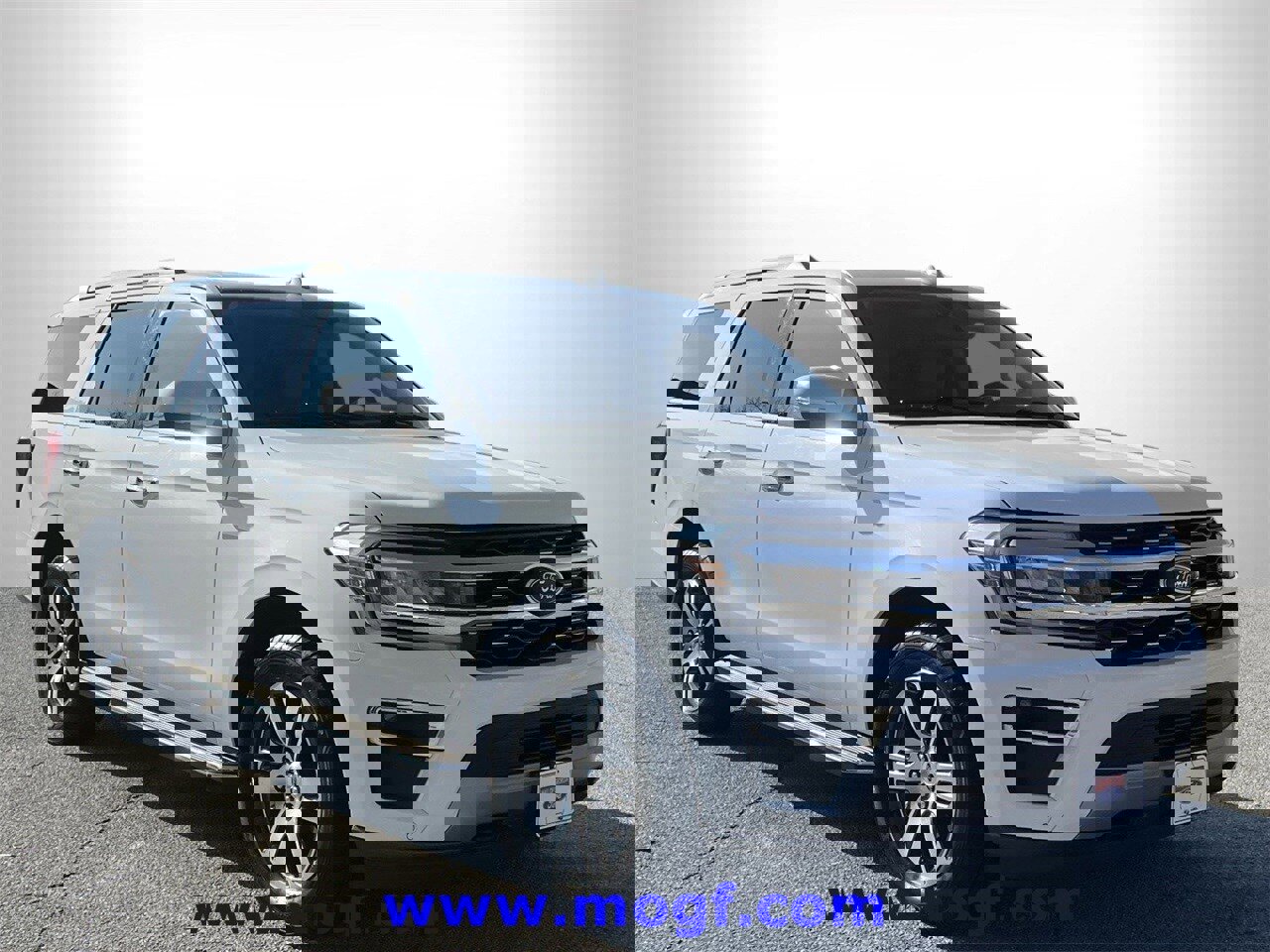 Certified 2023 Ford Expedition Limited image 4