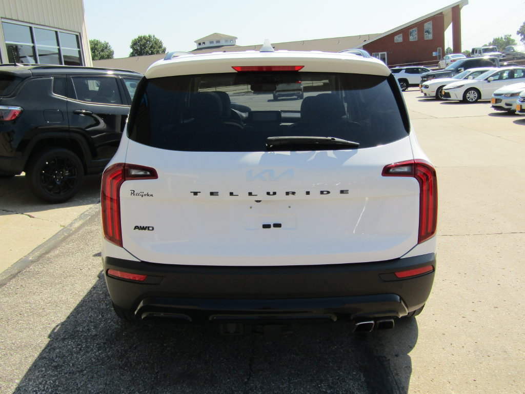 Used 2022 Kia Telluride SX w/ SX Prestige Package AWD/4WD image 4