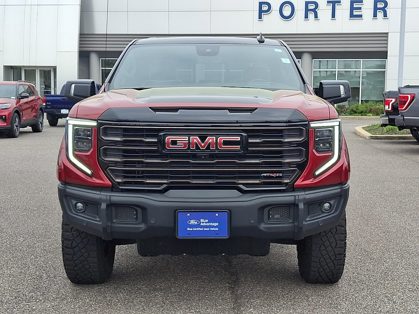 Used 2024 GMC Sierra 1500 AT4X image 11