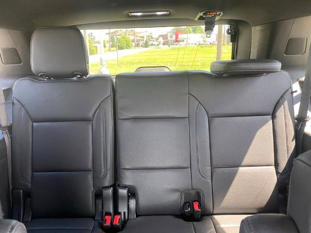 Used 2023 Chevrolet Tahoe Z71 AWD/4WD image 32