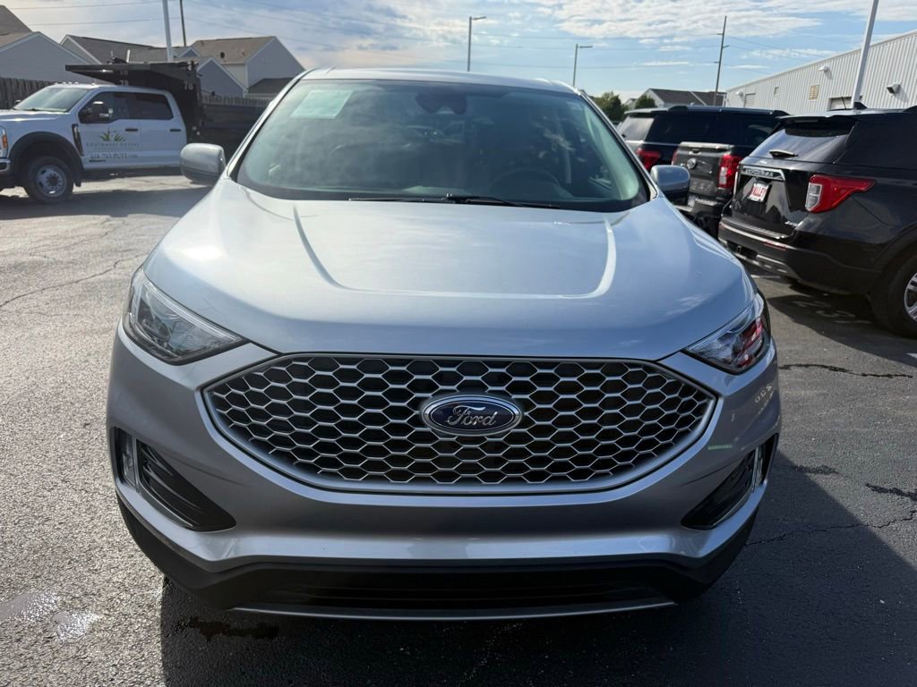 Certified 2023 Ford Edge SEL w/ Convenience Package AWD/4WD image 8