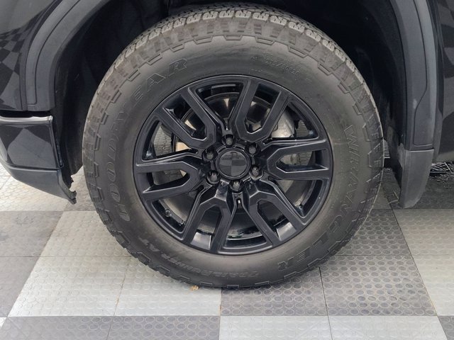 Used 2024 GMC Sierra 1500 Elevation w/ X31 Off-Road Package AWD/4WD image 16