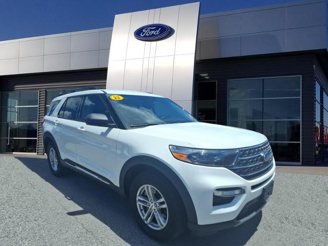 Certified 2023 Ford Explorer XLT w/ Equipment Group 202A AWD/4WD image 1