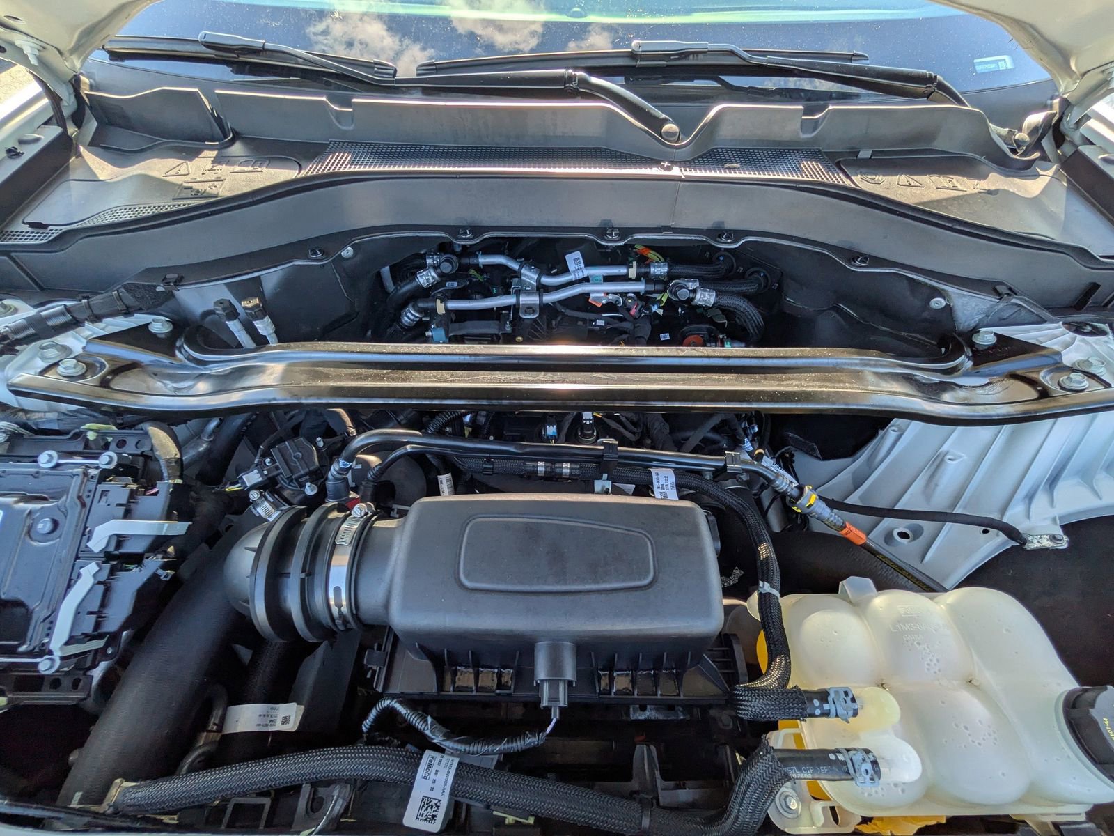 Certified 2023 Ford Explorer Limited w/ Equipment Group 301A image 11