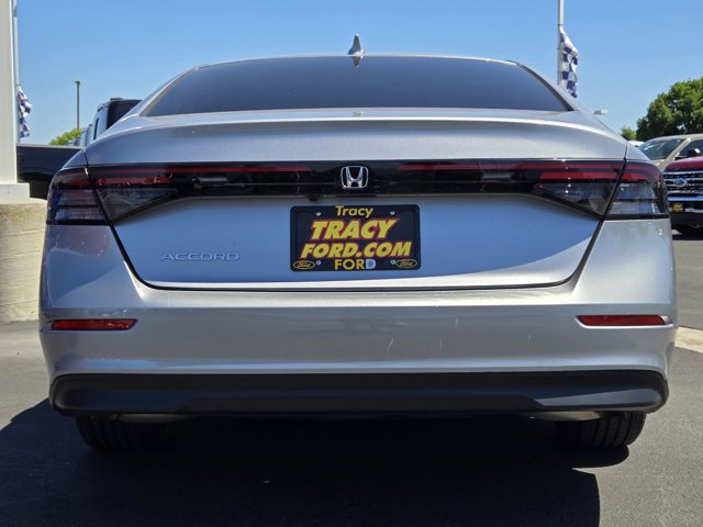 Used 2023 Honda Accord EX image 5