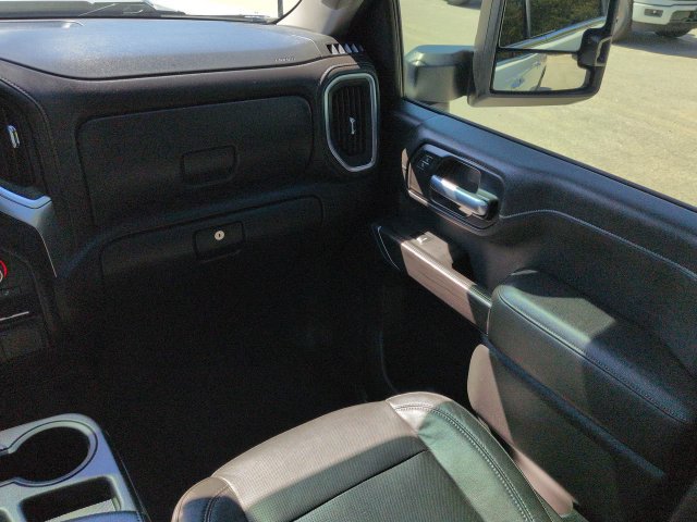Used 2020 Chevrolet Silverado 2500 LTZ AWD/4WD image 21