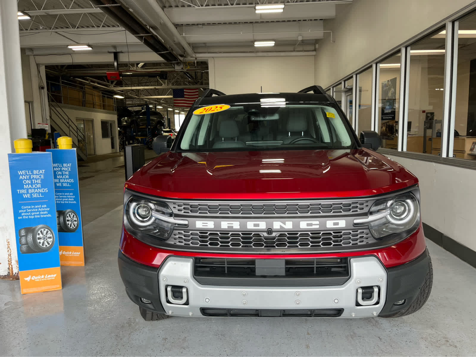 Certified 2025 Ford Bronco Sport Badlands AWD/4WD image 3